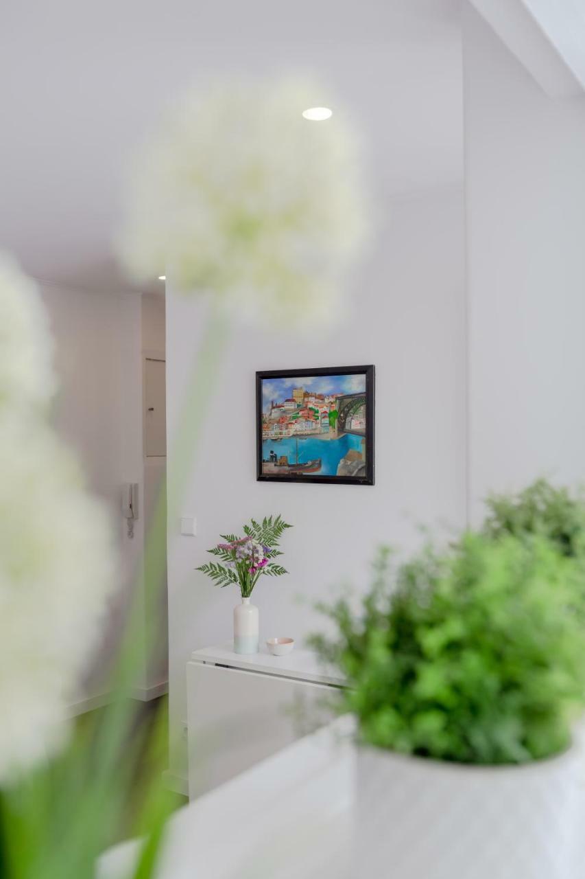 Sunny With Patio, By Timecooler Apartamento