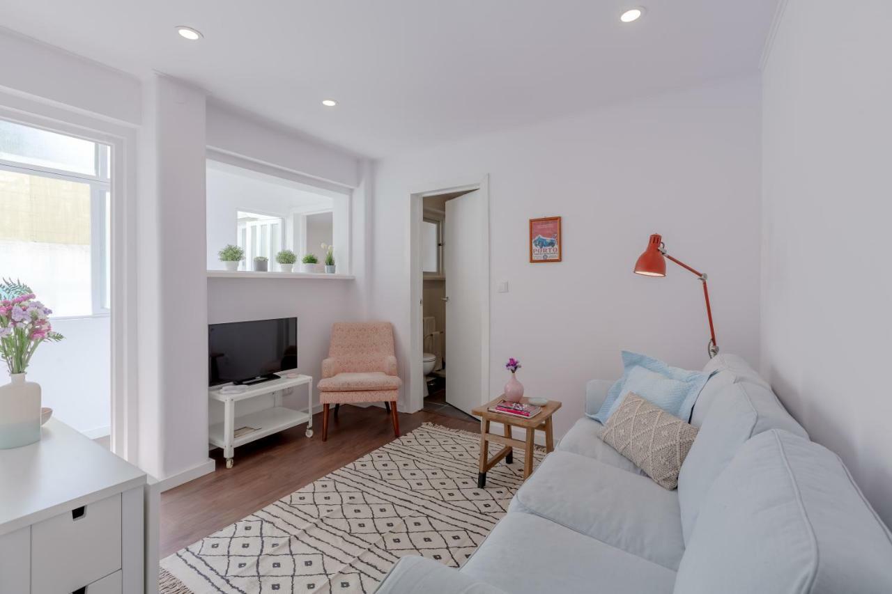 Sunny With Patio, By Timecooler Lisboa