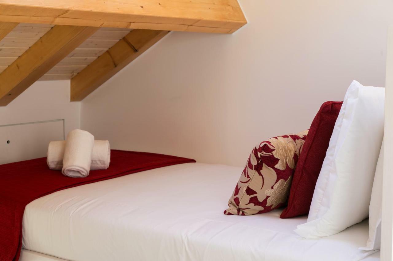 Guest house Amalia Near Rossio Square Lisbon