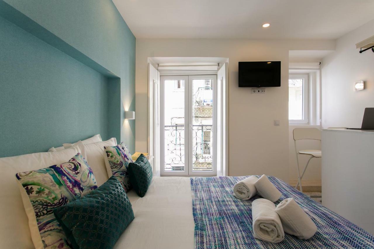 Amalia Near Rossio Square Guest house