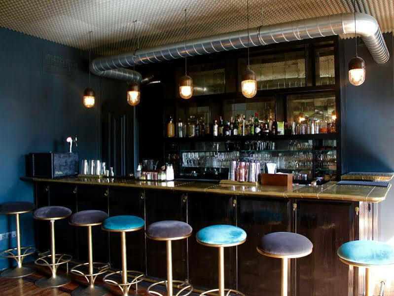 Le Consulat Hotel