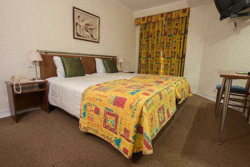 Express & - Principe Real By Ihg 3* Lisbon