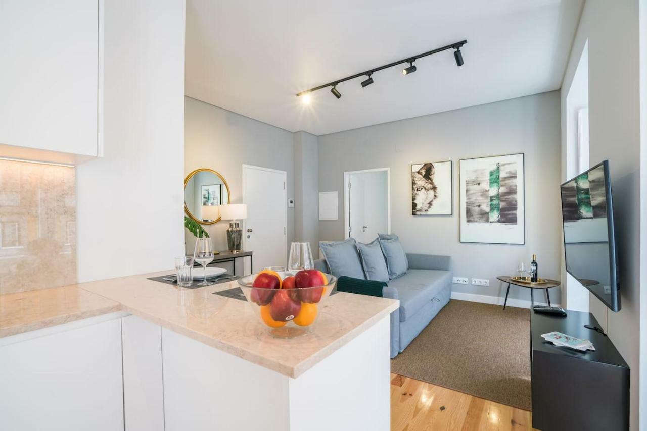 Modern In Chiado Apartment