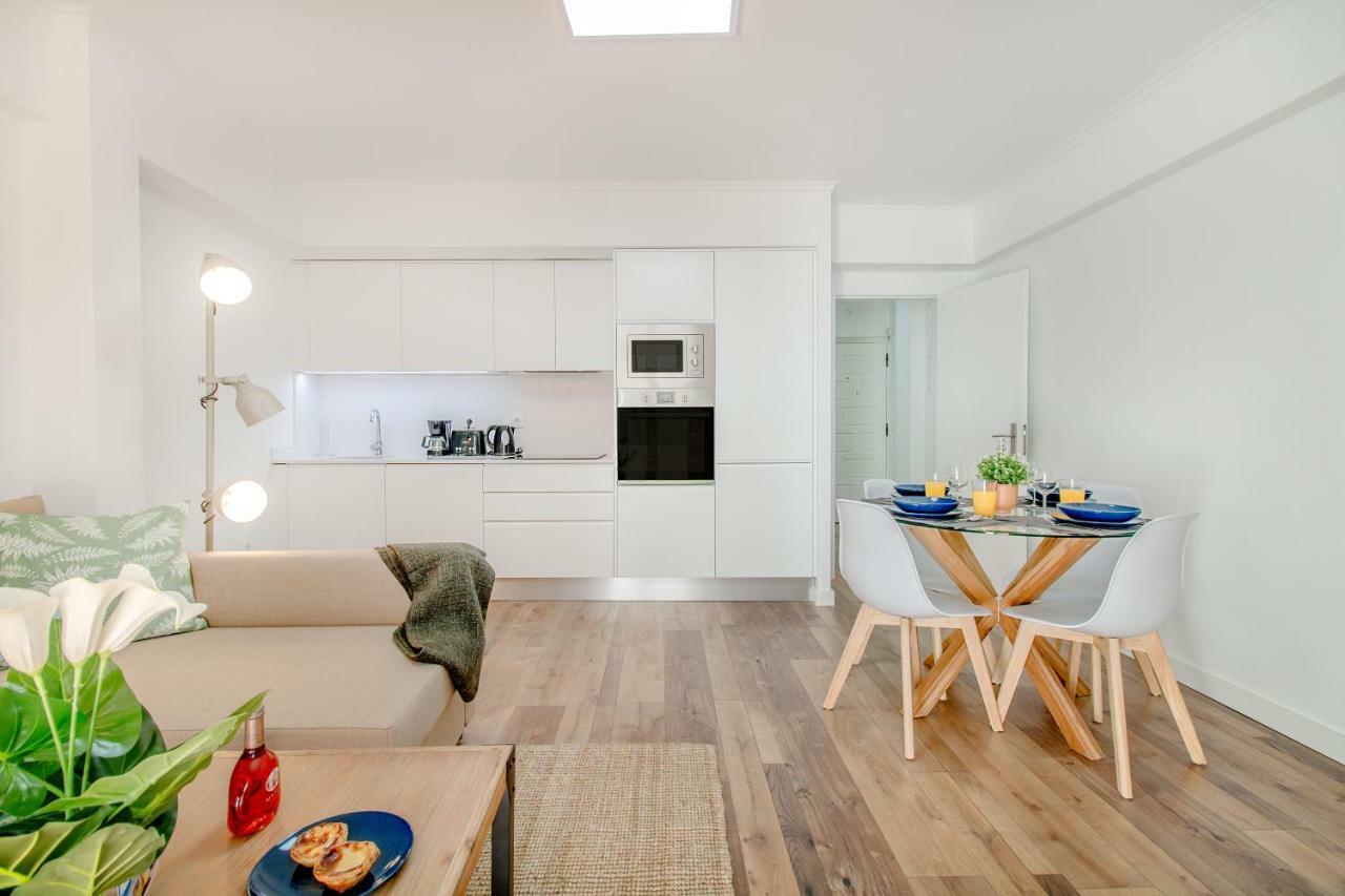 At Santo Antonio Flat Lisbon