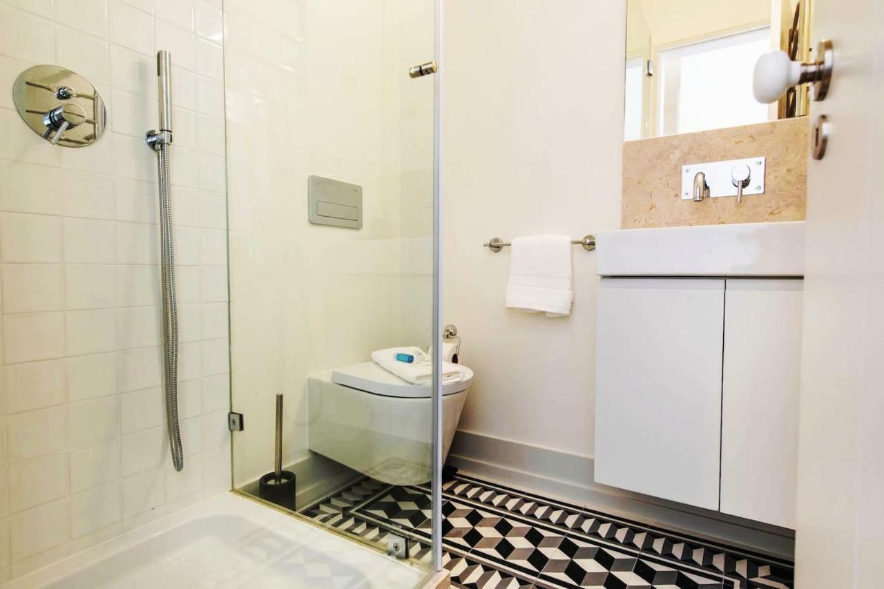 Unique 2 Bdr River View Baixa Alfama C Apartment
