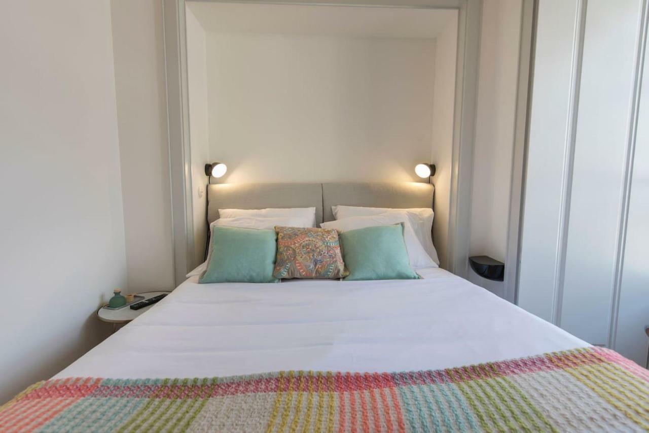Unique 2 Bdr River View Baixa Alfama C Apartment