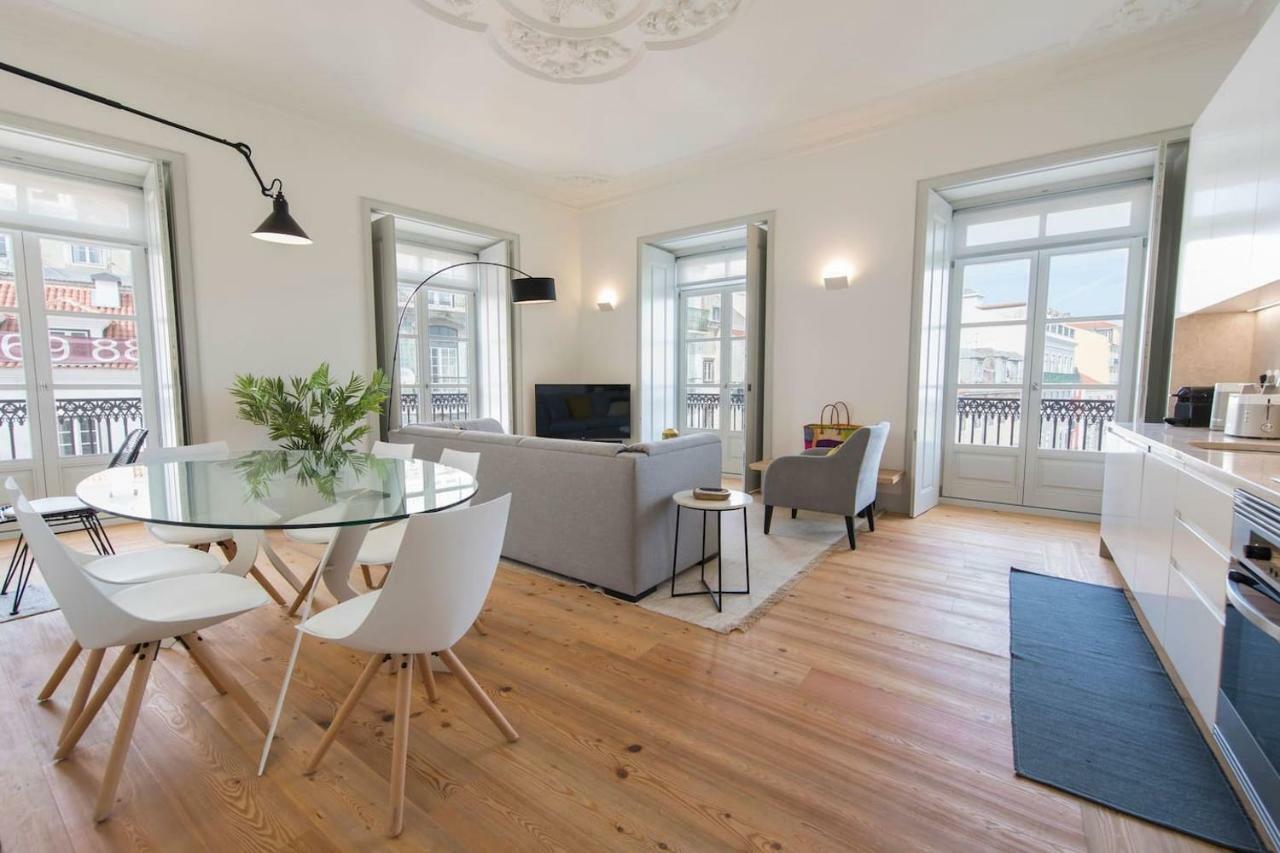Apartment Unique 2 Bdr River View Baixa Alfama C Lisbon