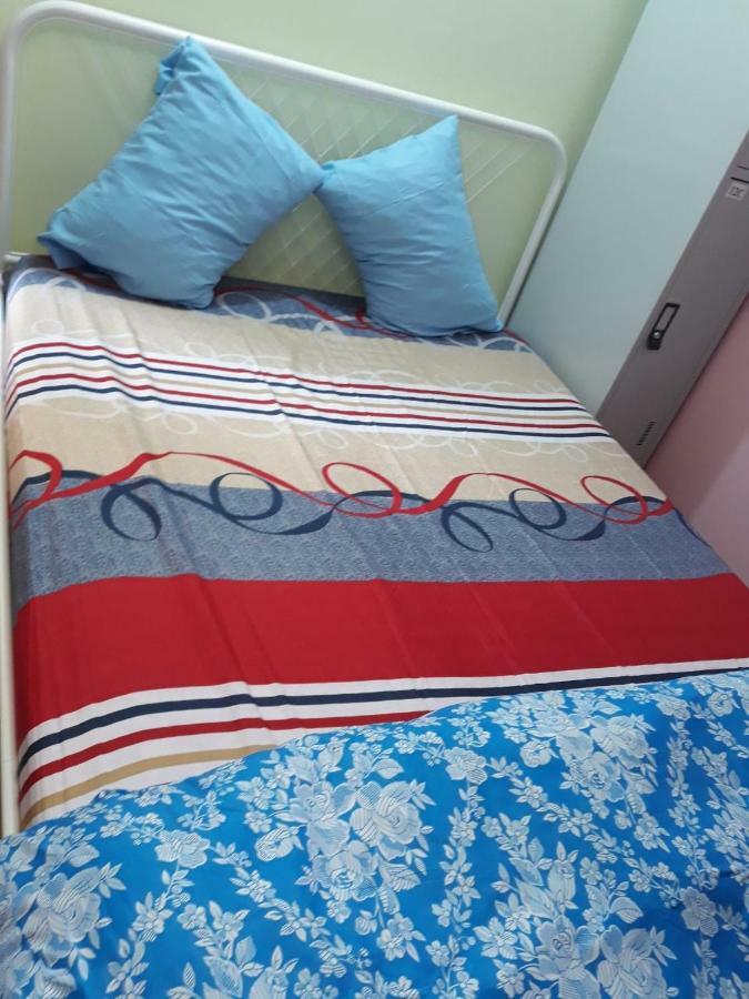 Knock Hostel