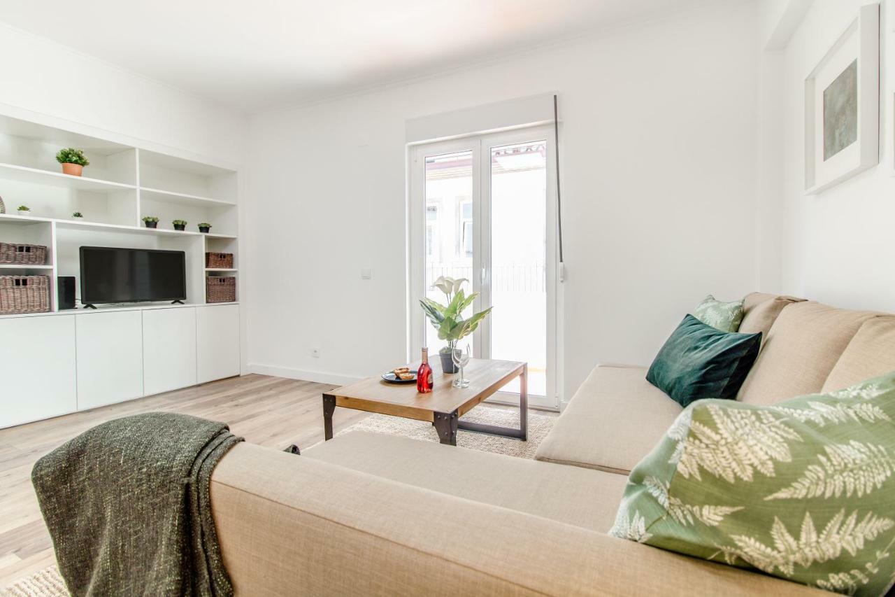 At Santo Antonio Flat Apartment Lisbon