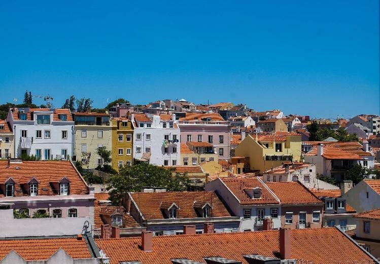 Back To Hostel Lisbon