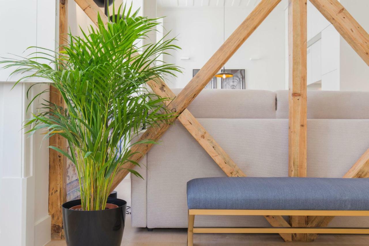 Ando Living - Santa Justa 79 House Lisbon