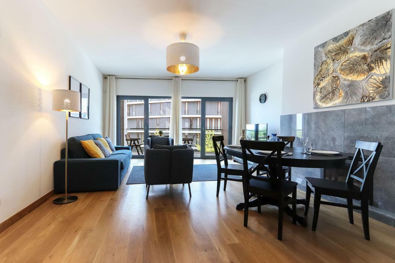 Apartment Expo Premium By Homing