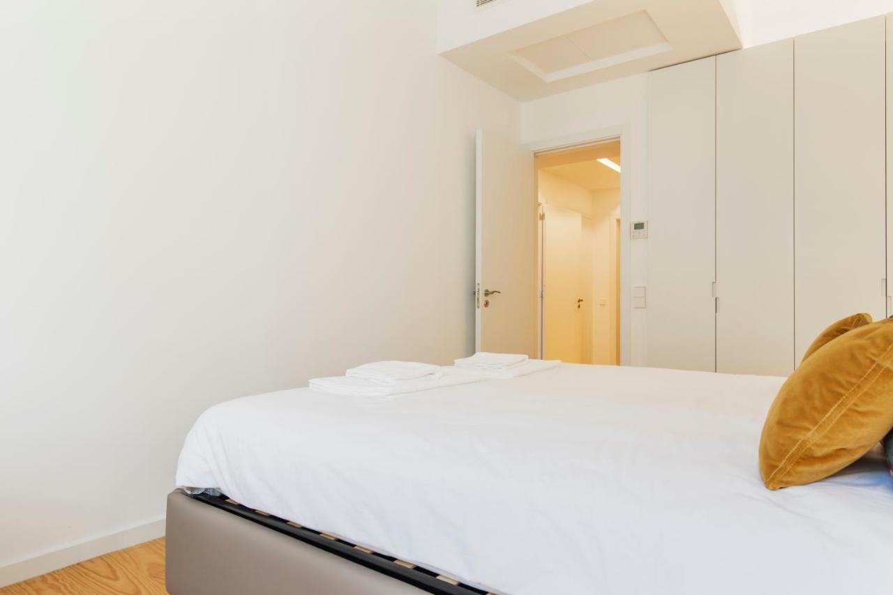 Trendy & Classic 2bedroom Lisbon