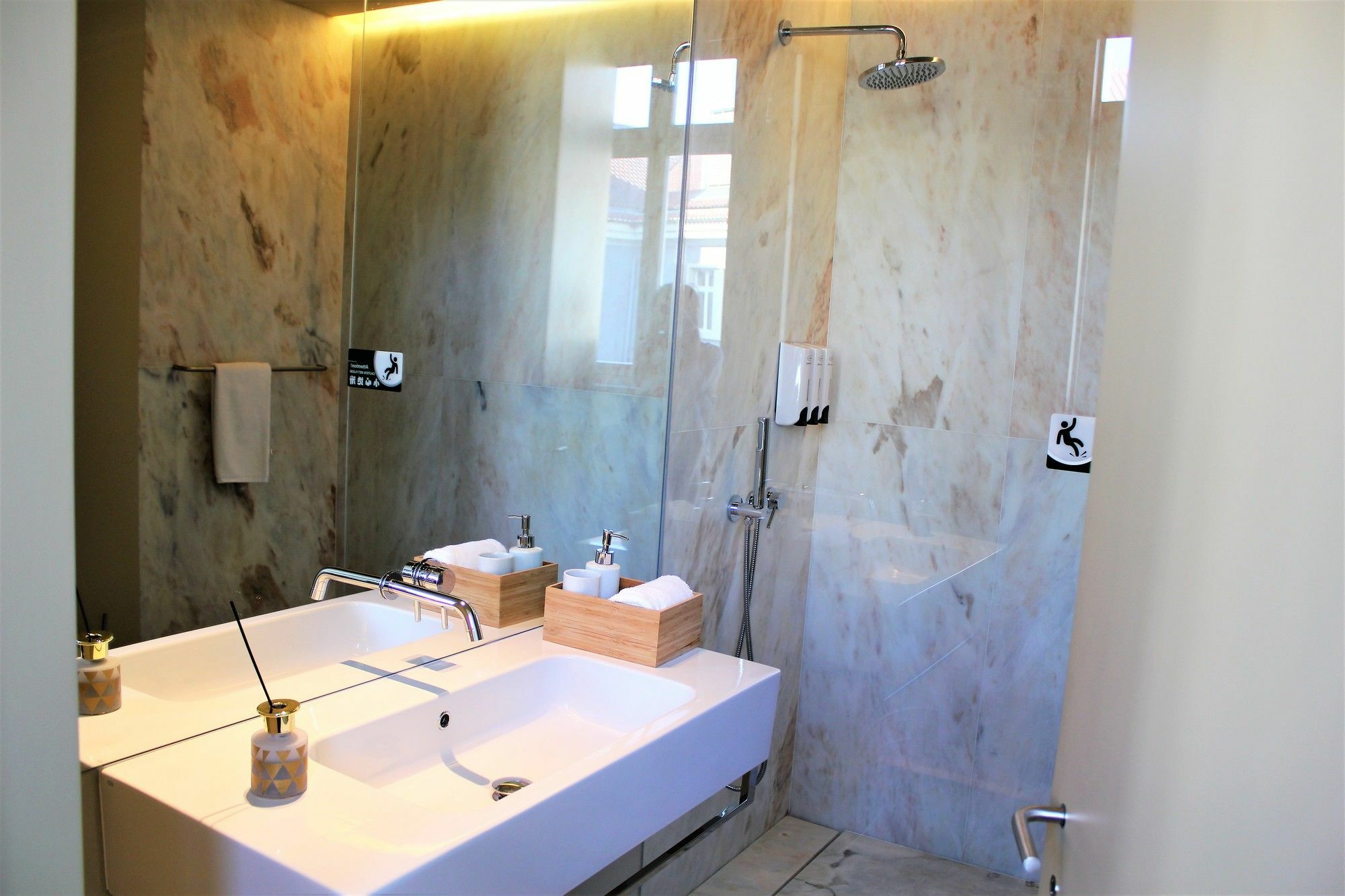 Orion Odm 8 Building Apartment *