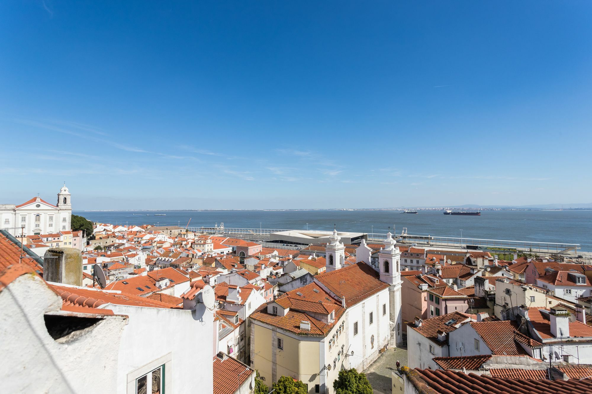 Alfama Loft By Lu Holidays Apartment Lisbon