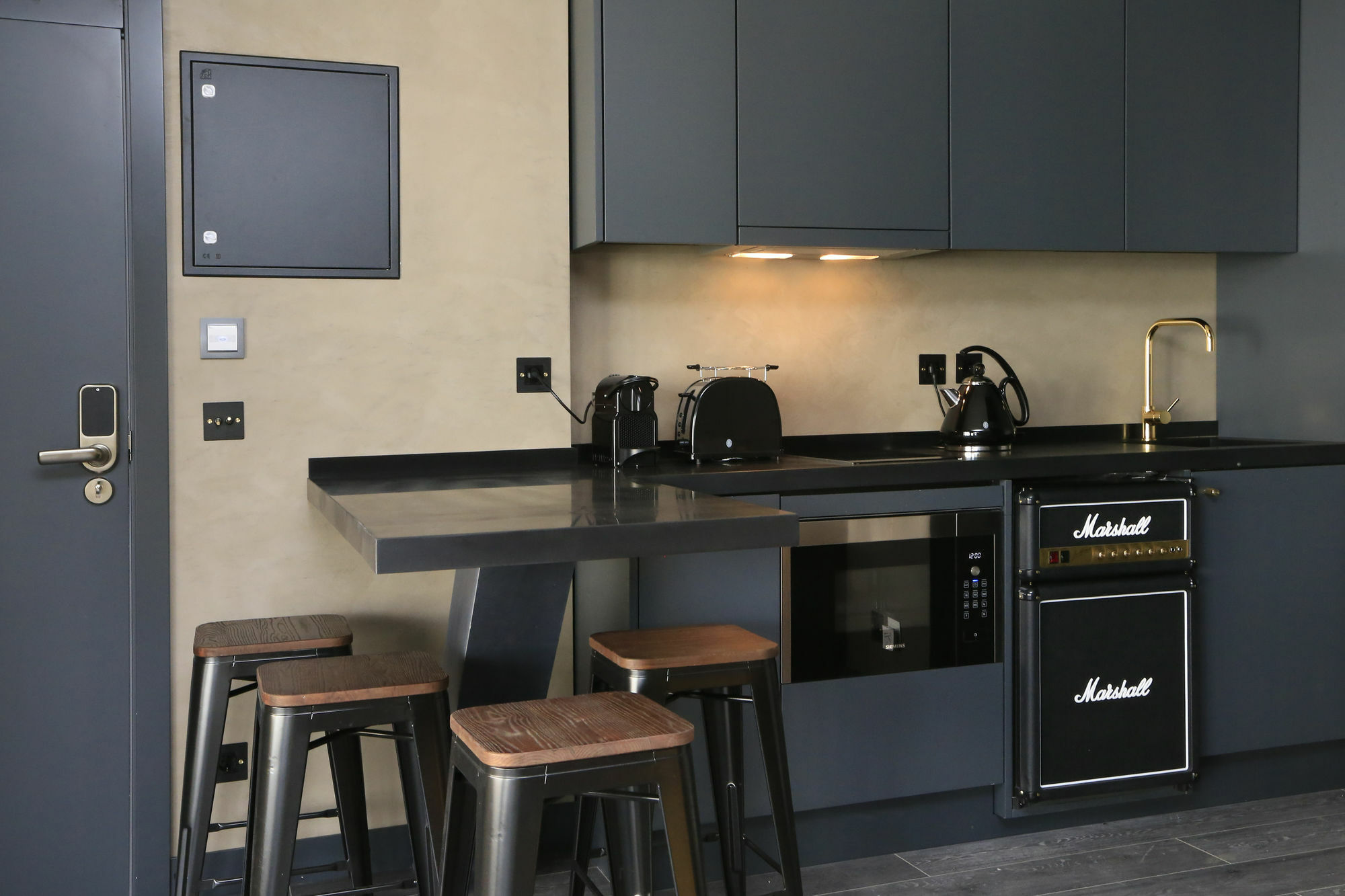 Apartment Charm Flats