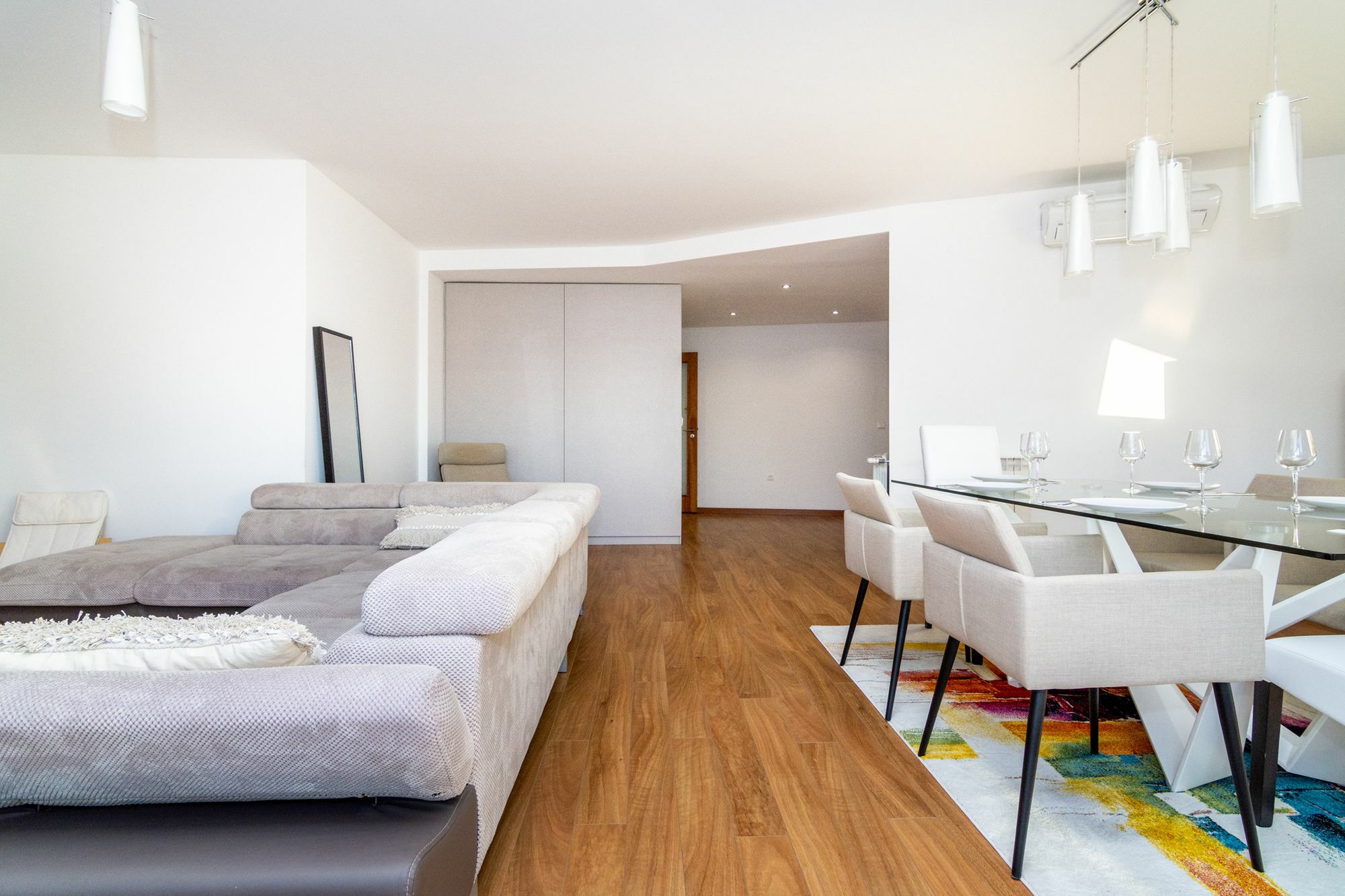 Whome | Damasceno Contemporary 59 Apartment