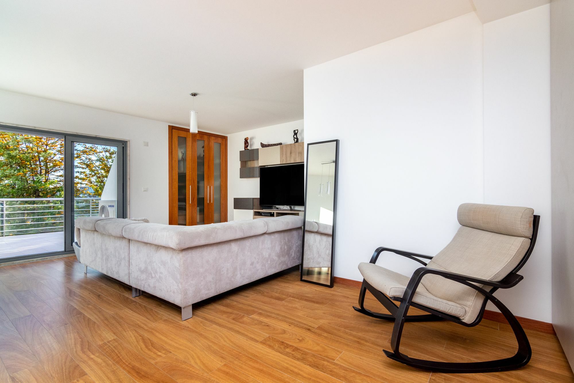 Whome | Damasceno Contemporary 59 Apartment Lisbon