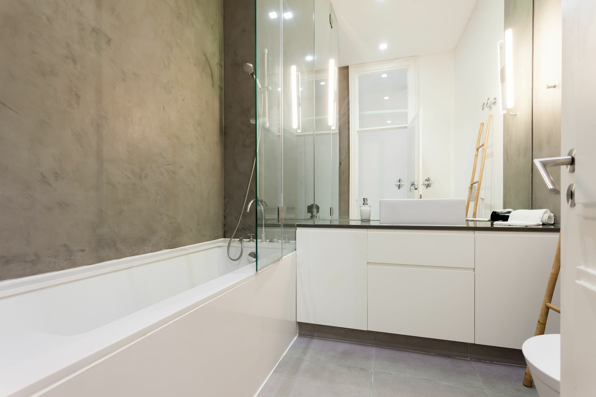 Baixa Tile Blue Two-bedroom - By Lu Holidays * Lisbon