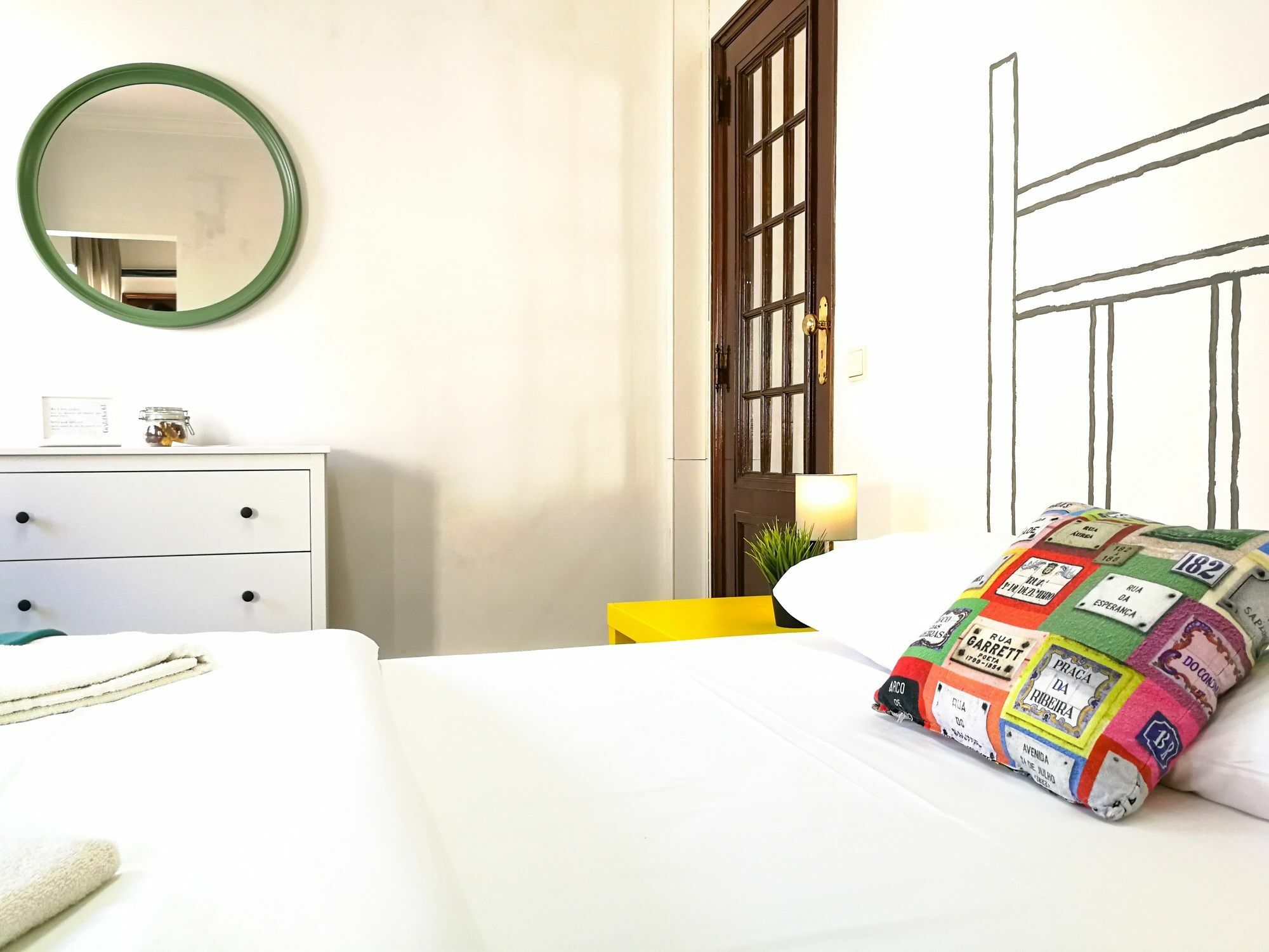 Castilho 63 Hostel *