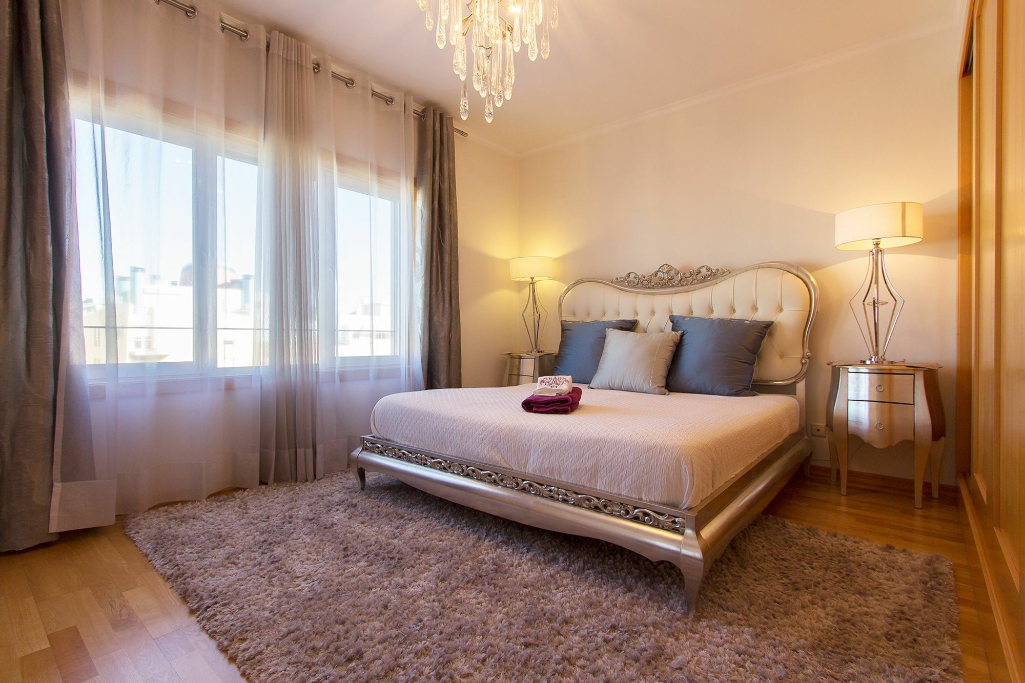 Expo Luxurious By Homing