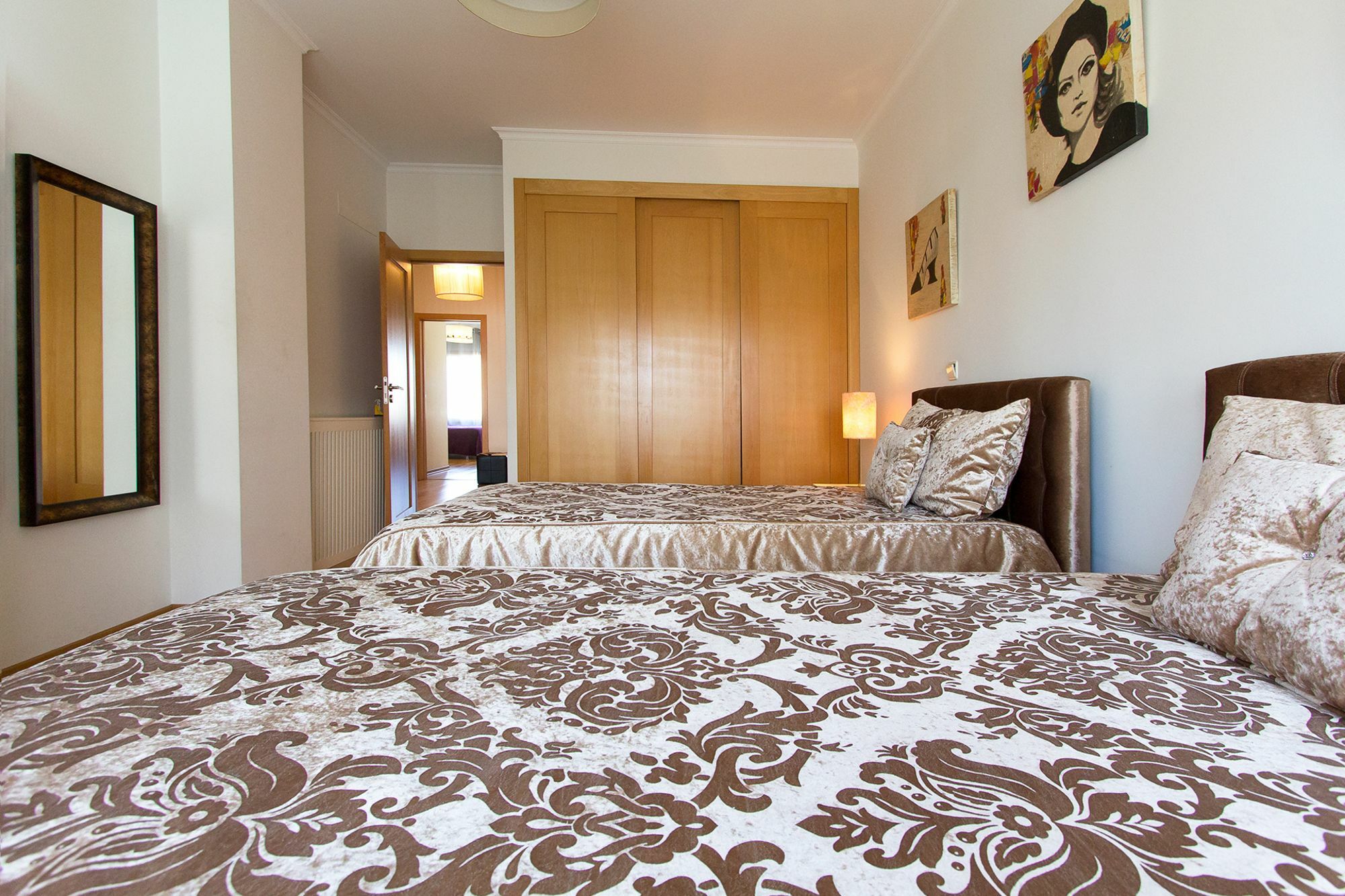 Expo Luxurious By Homing Apartment *