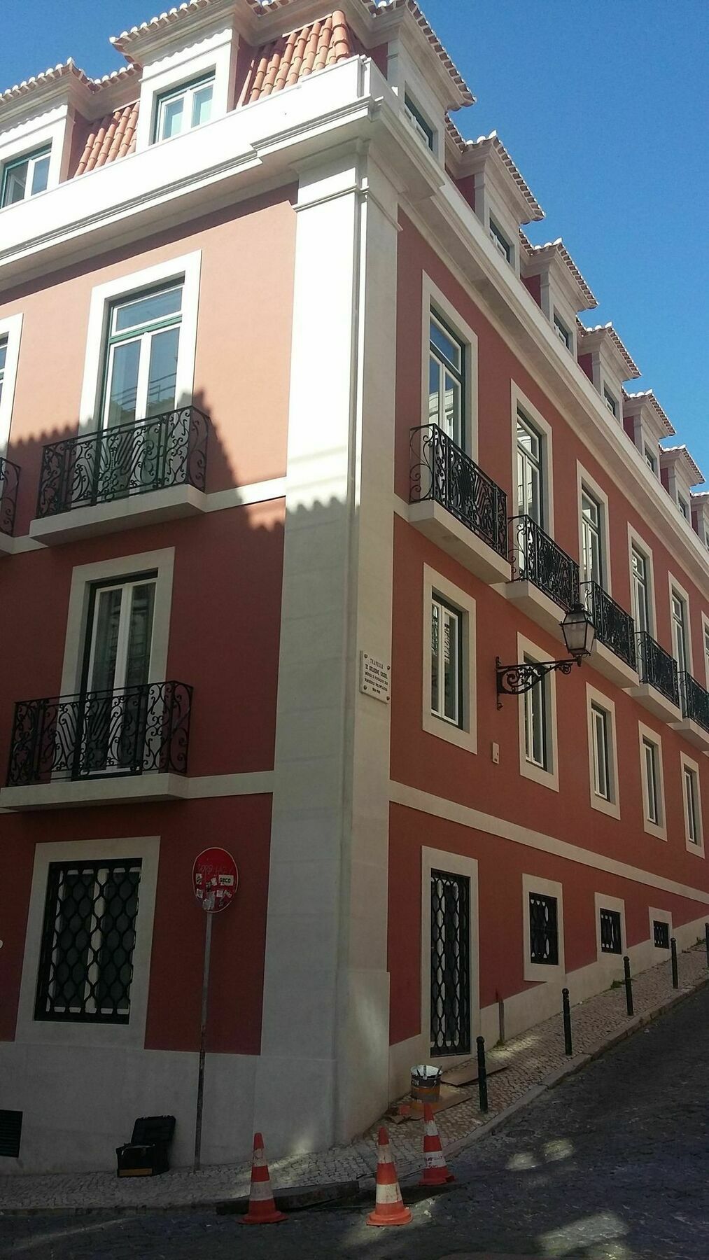 Serviced - Chiado Emenda Apartamento *