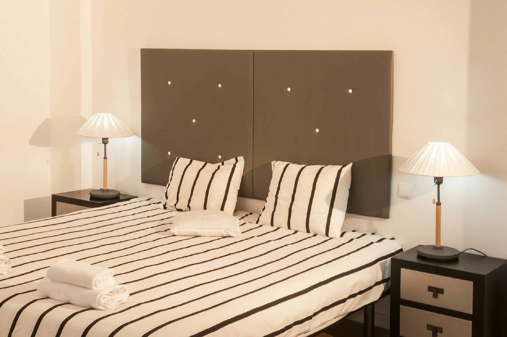 Bairro Alto Ba Sweet Bed & Breakfast Lisbon