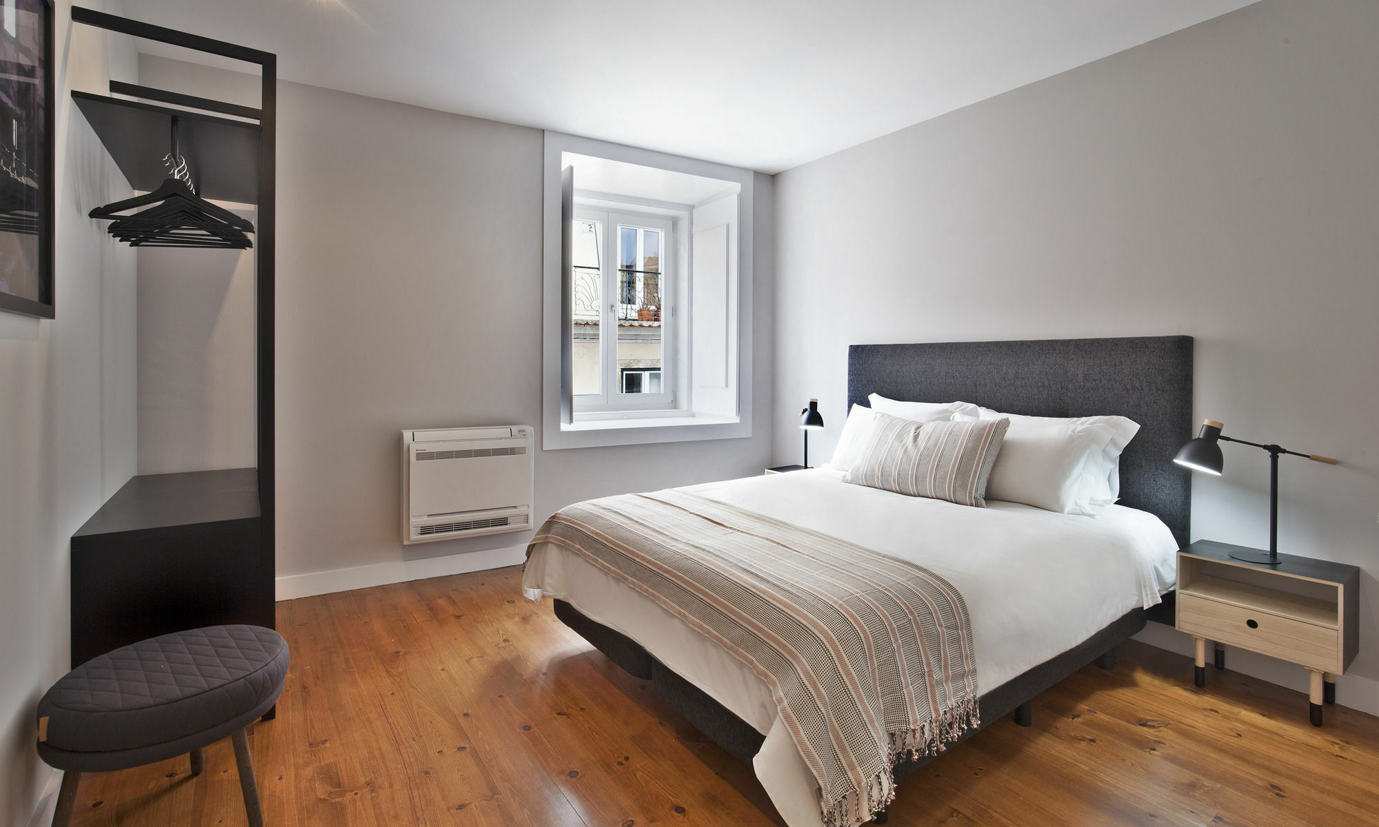Apartment Five Stars Combro 7 *