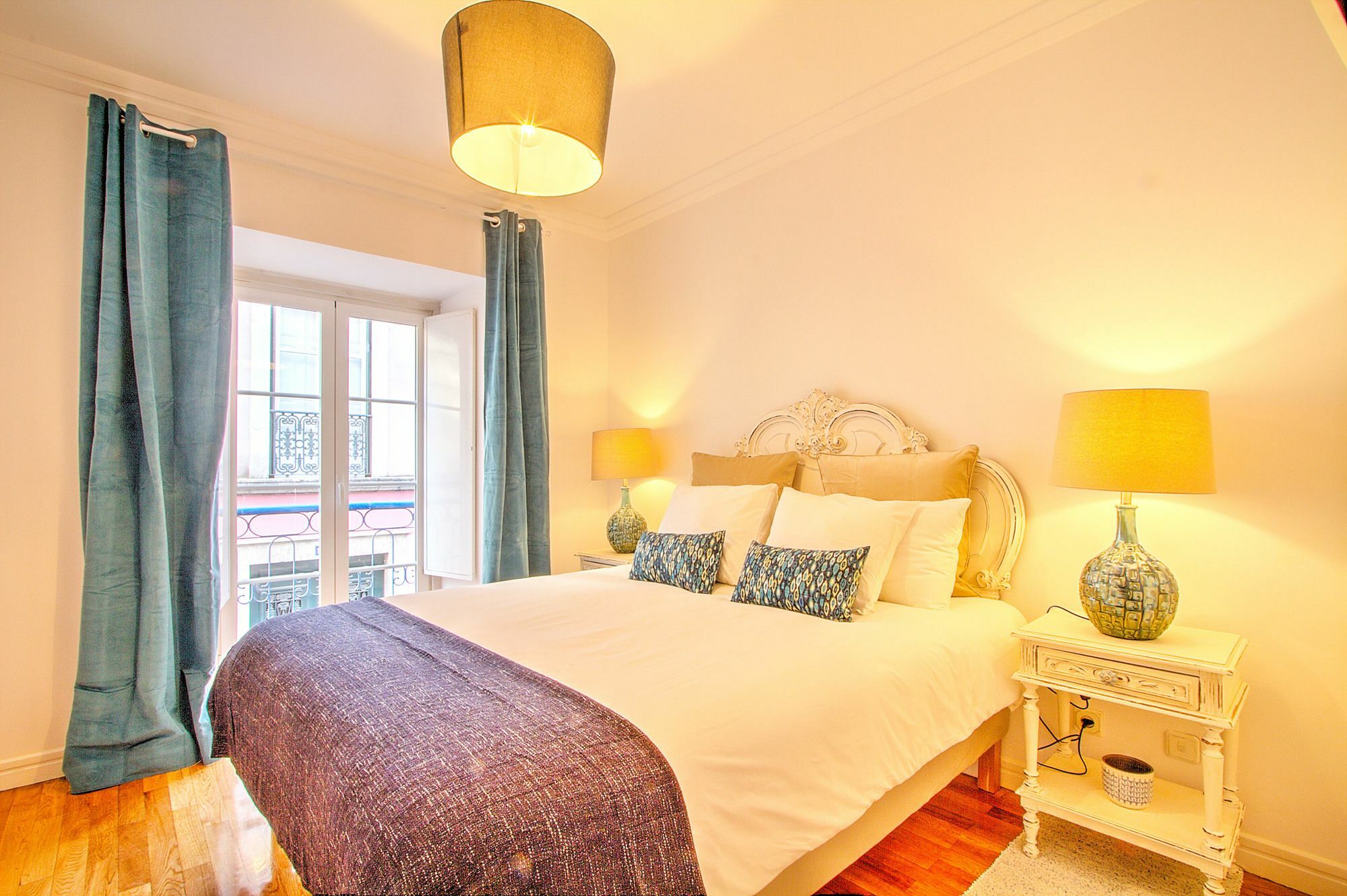 Apartment Heart Bairro Alto By Alfama *