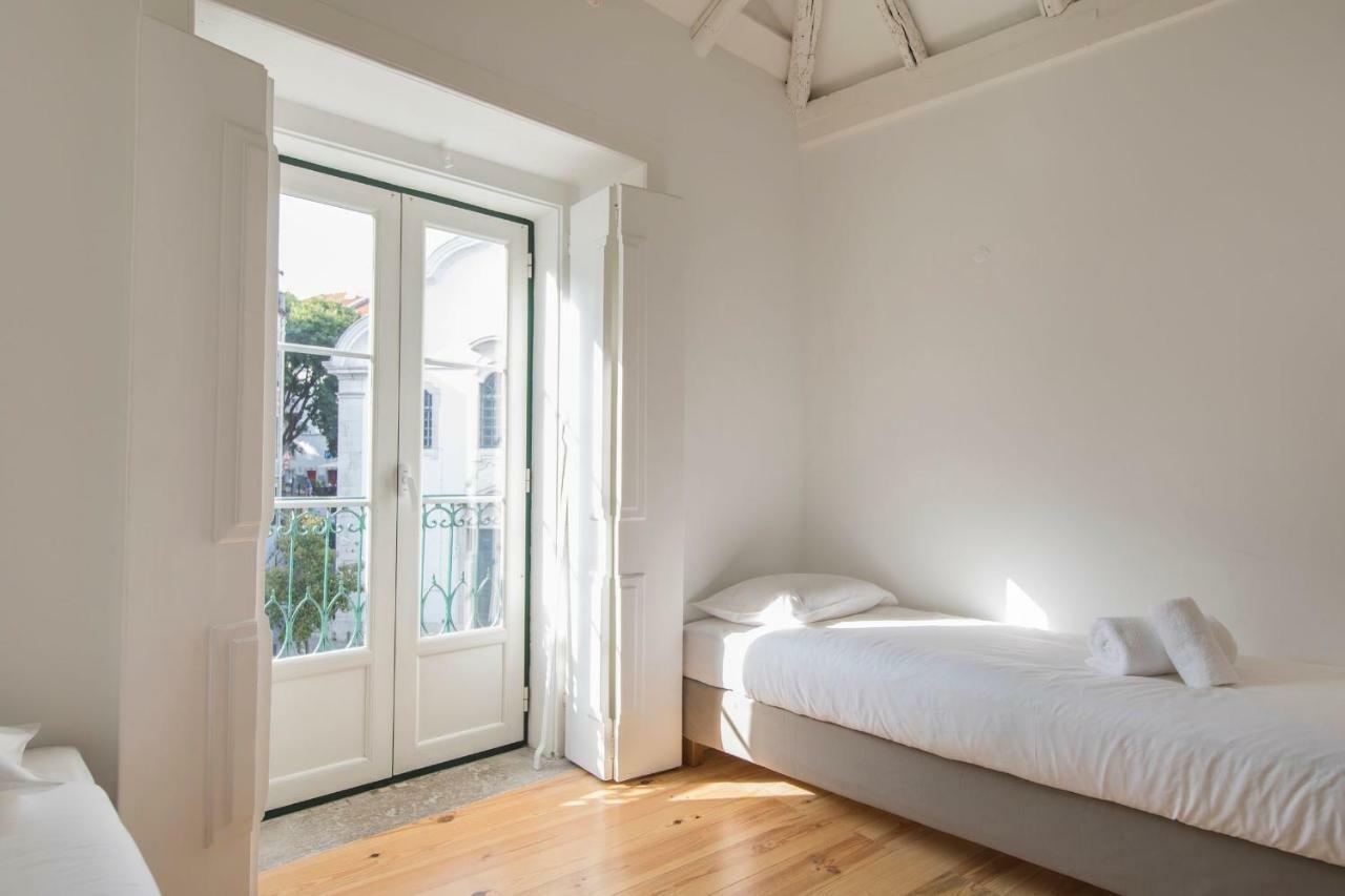 Alfama Terrace W/ Tagus River Views Apartment *