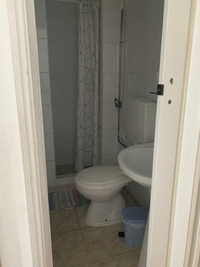 Guest house Residencia Whitelove