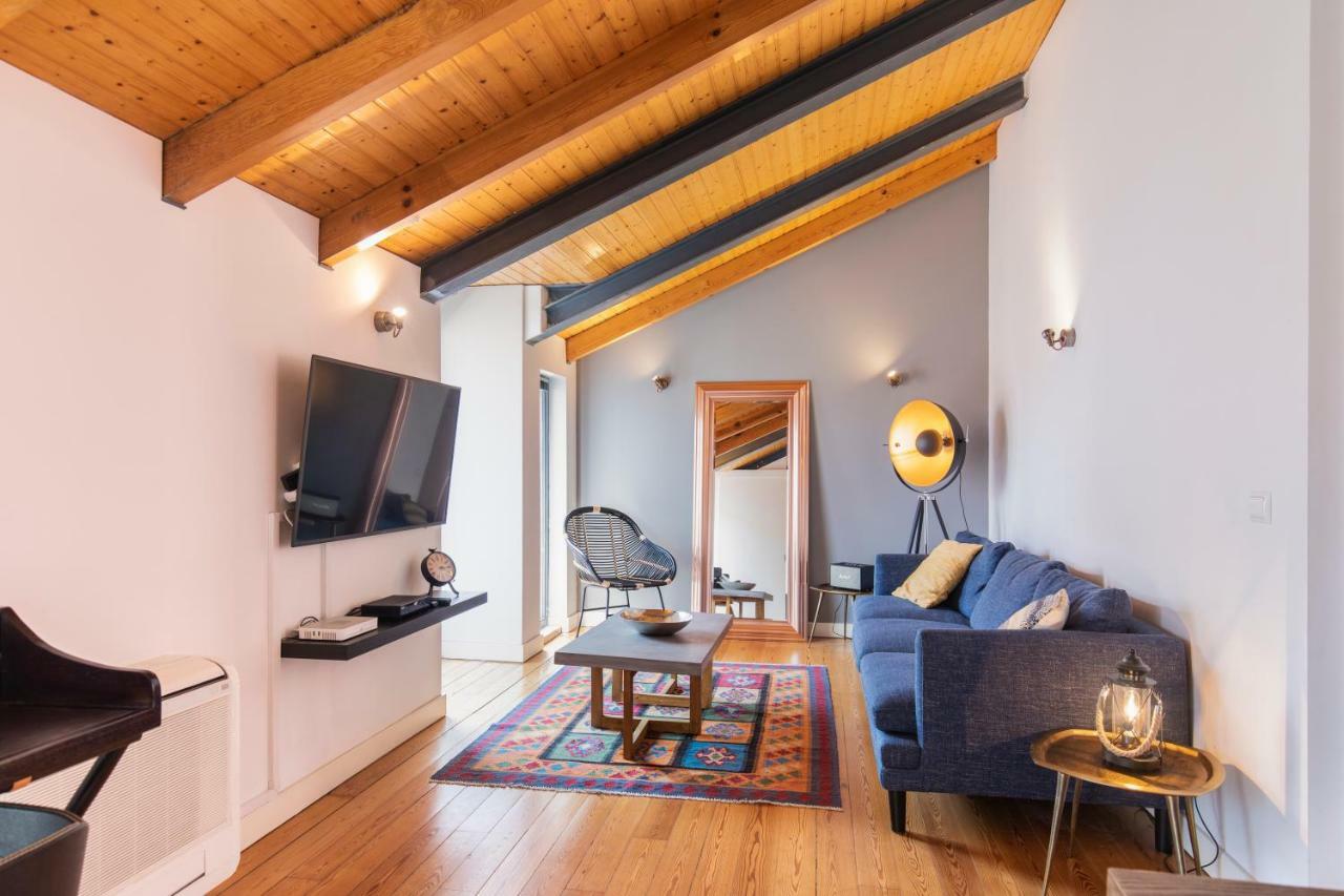 Bairro Alto Stunning Flat With Balcony By Lovelystay Apartment