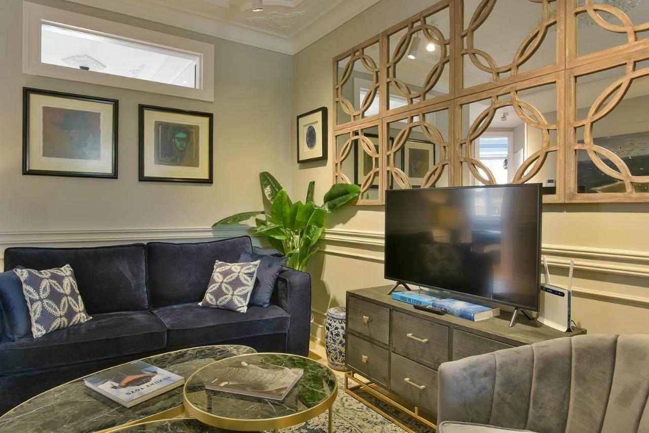 Apartment Arroios New Stylish Lisbon