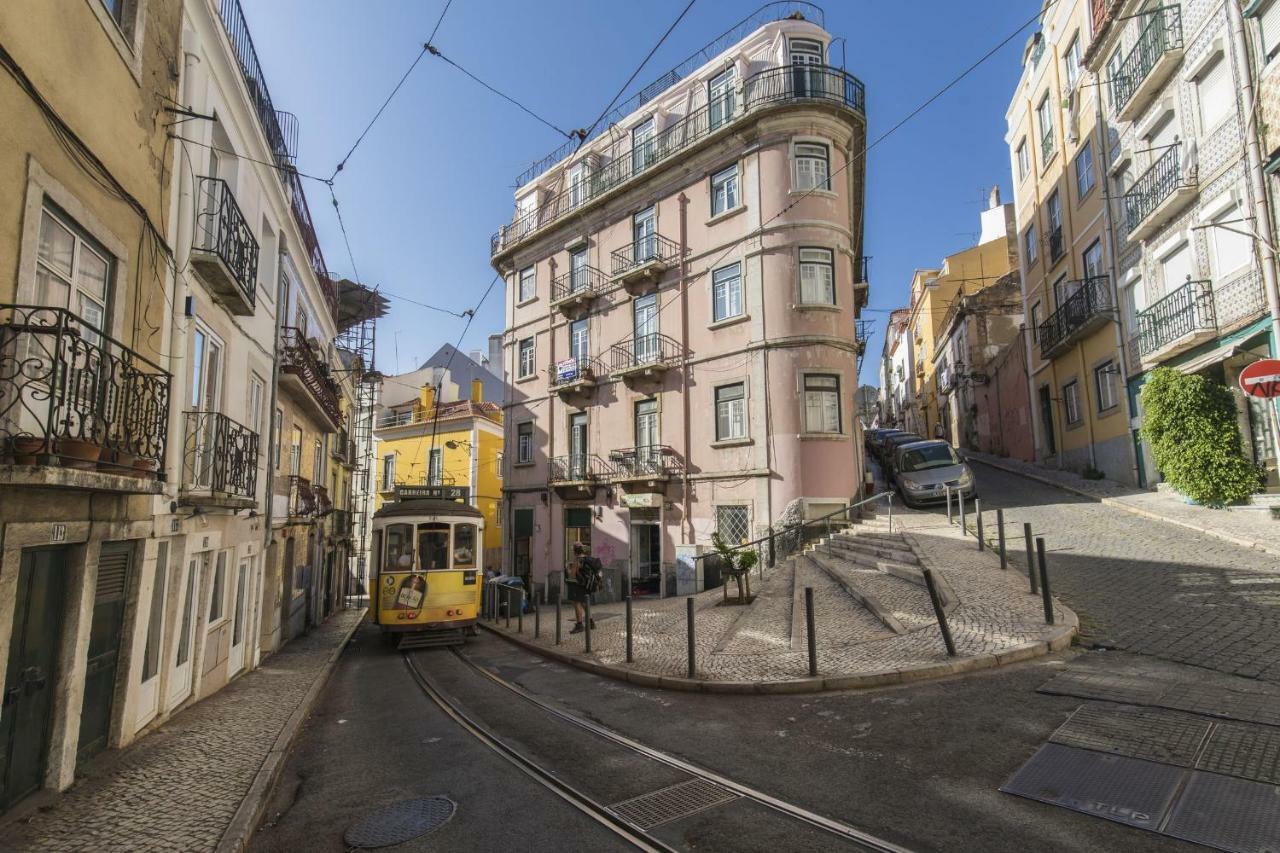 Lovelystay - Peaceful Living - Heart Of The Apartment Lisbon