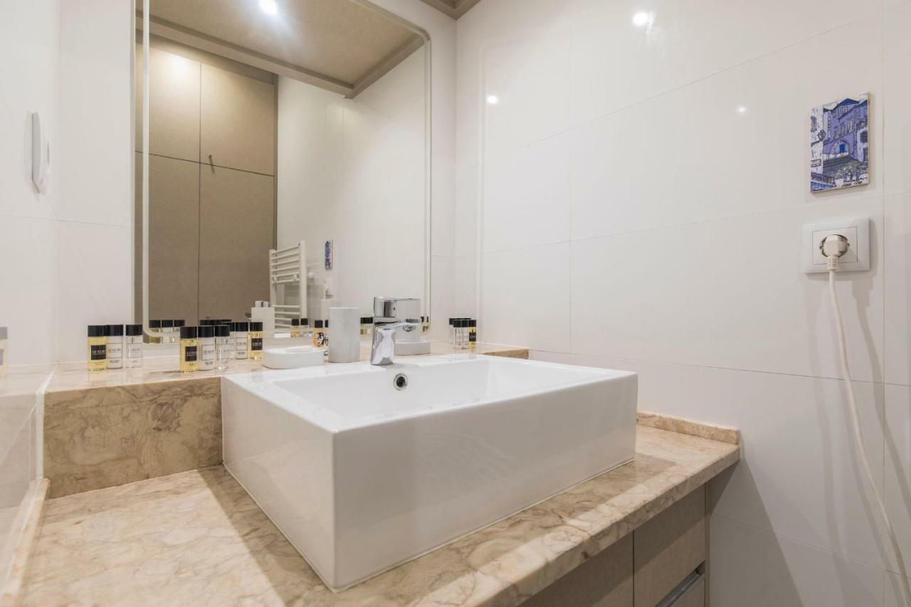 Lovelystay - Peaceful Living - Heart Of The Apartment Lisbon