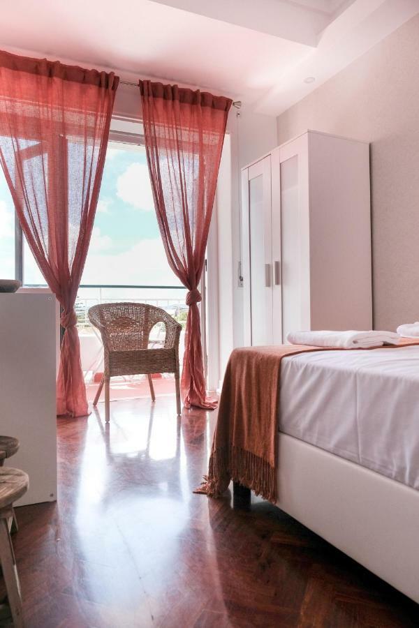 Guest house 4u & Vii Airport