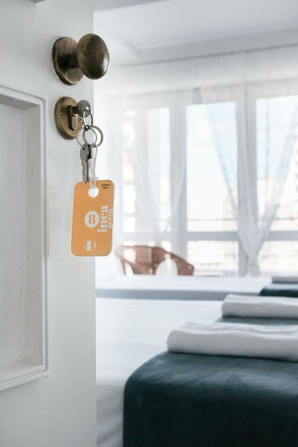 Guest house 4u & Vii Airport *