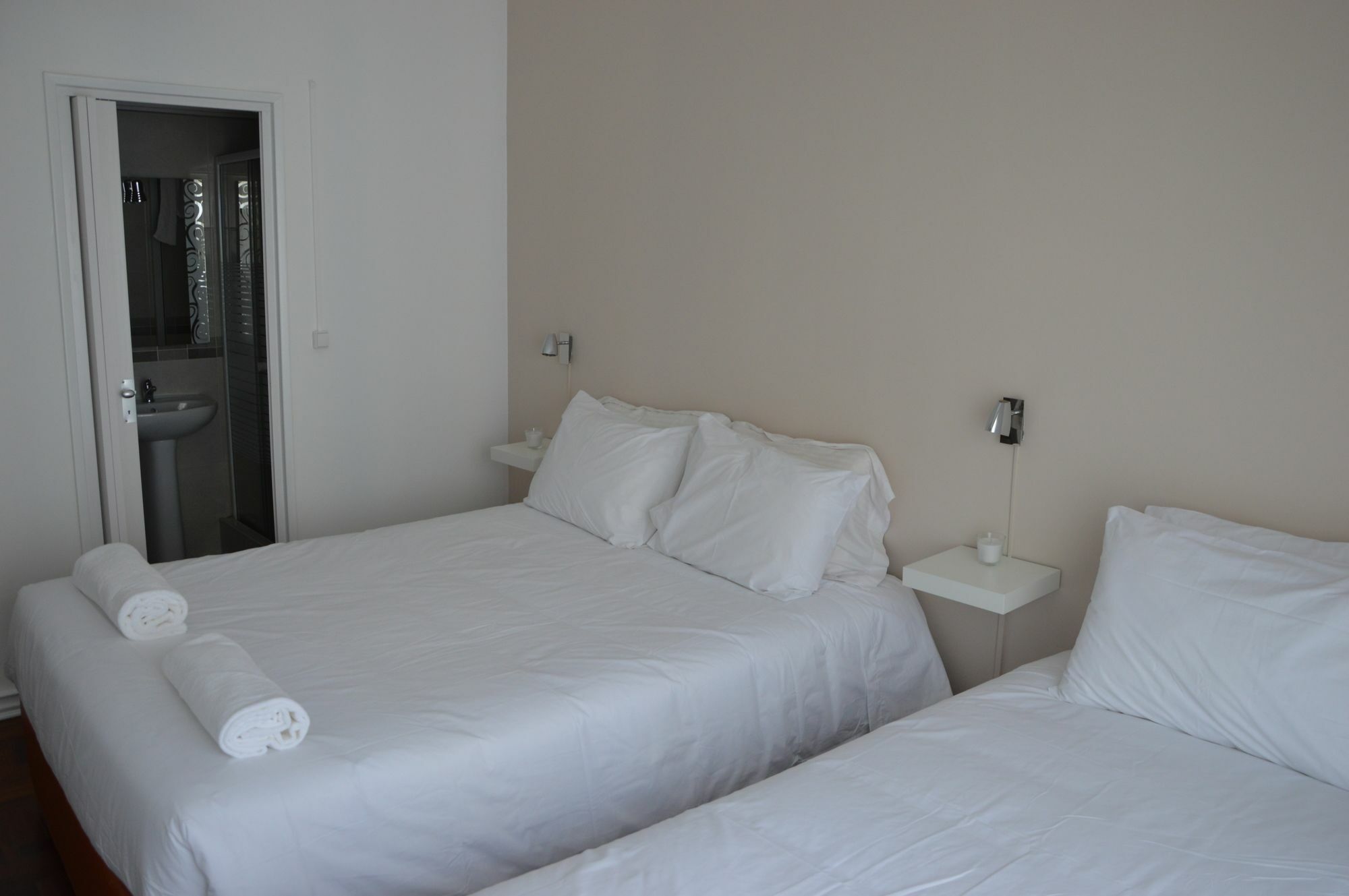 Lx Center Guest house