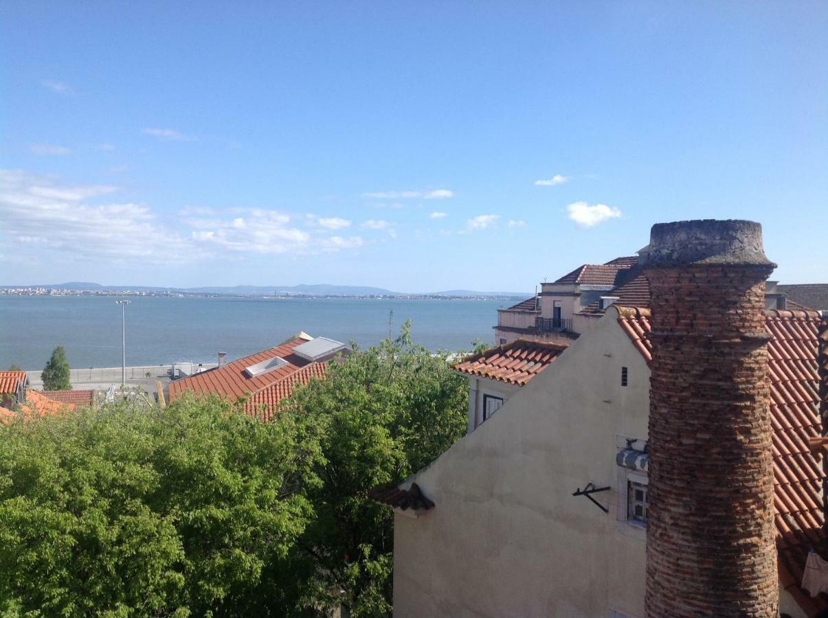 Xavier - Alfama River View Apartment *