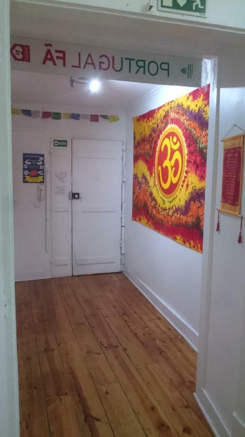 Asian Everest House Albergue Lisboa