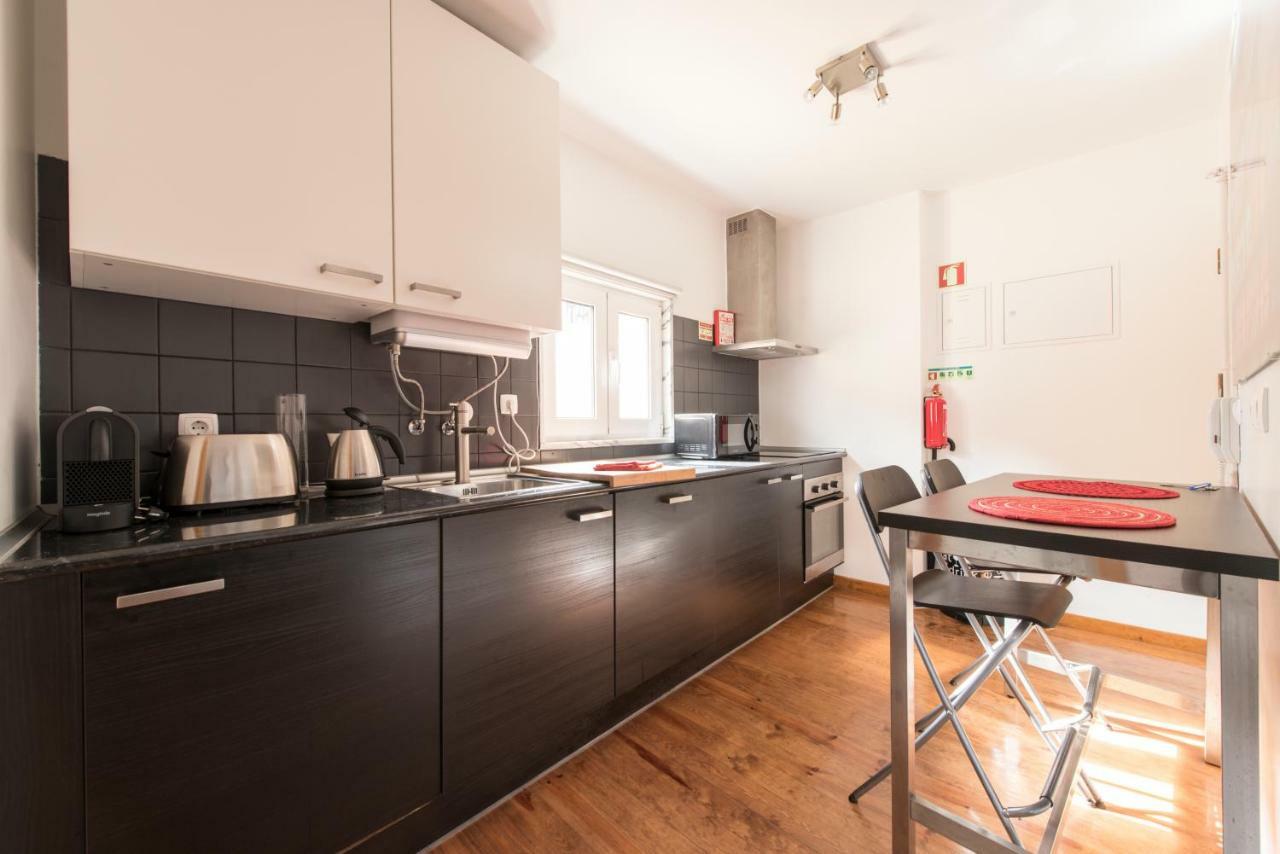 Cozy In Bairro Alto Apartment *