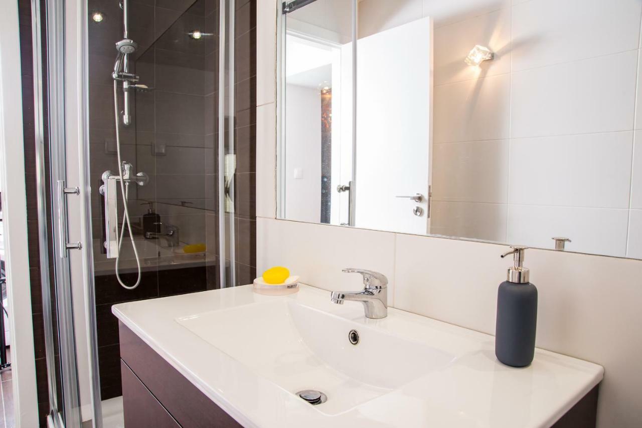 Apartment Hidden Gem 1 Near Praca Do Comercio
