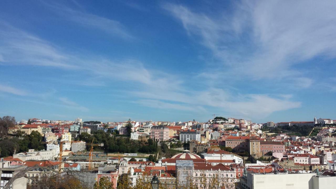 Asian Everest House * Lisbon