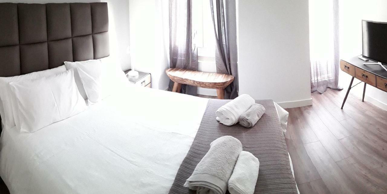 Shades Of Grey - Apartment *