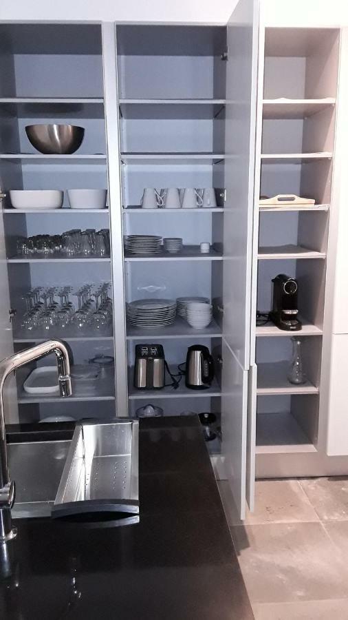 Shades Of Grey - Lisbon