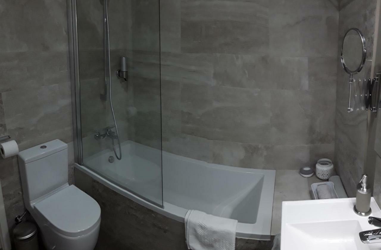 Apartment Shades Of Grey - Lisbon