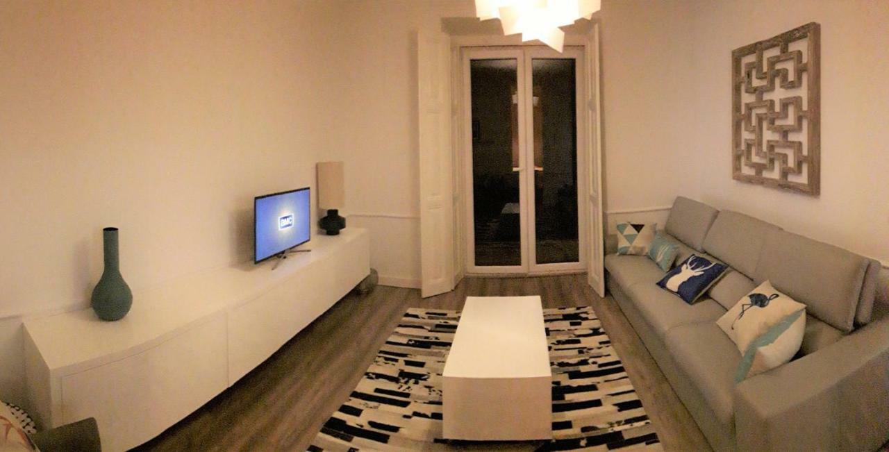 Apartment Shades Of Grey -