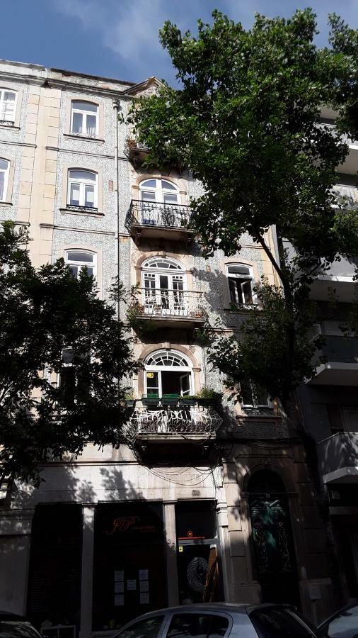 Shades Of Grey - Apartment