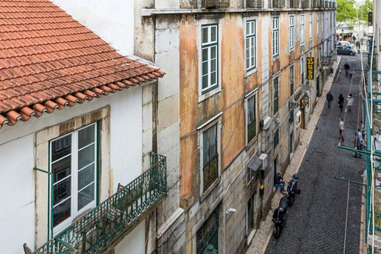 Ola - Bairro Alto I Lisbon